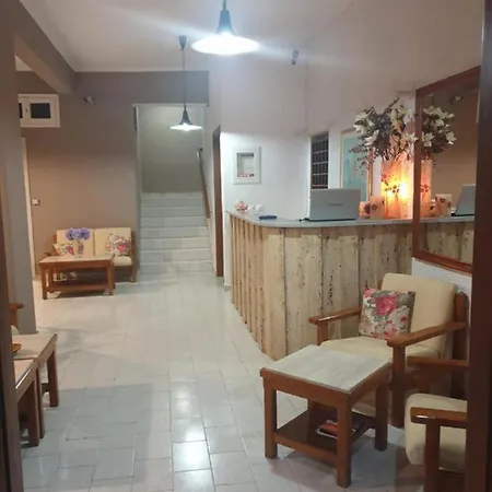 Alexandros B Otel Nikiana