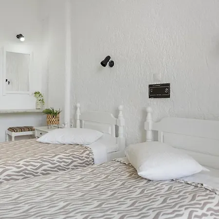 Hotel Alexandros B 2*